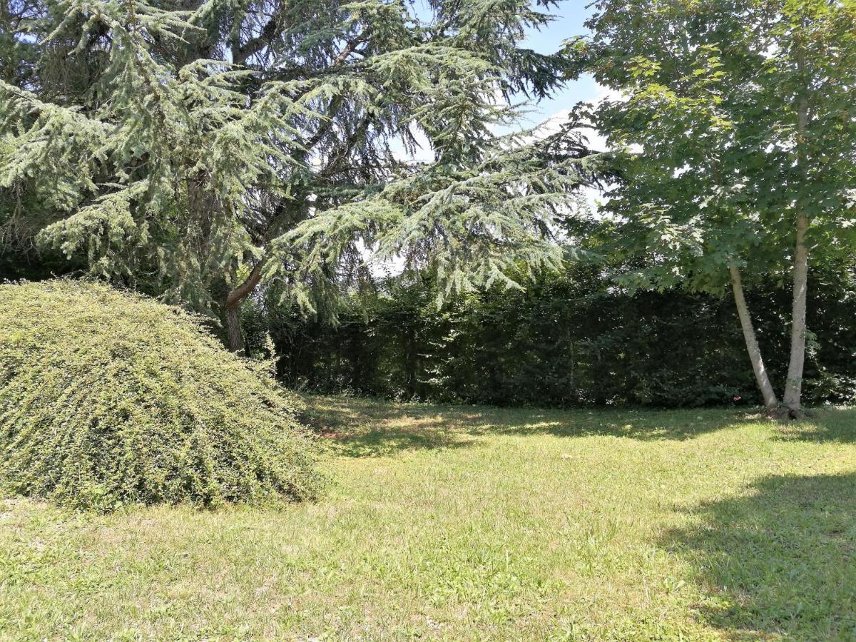 Douceur En Campagne Apartment Espalion Luaran gambar